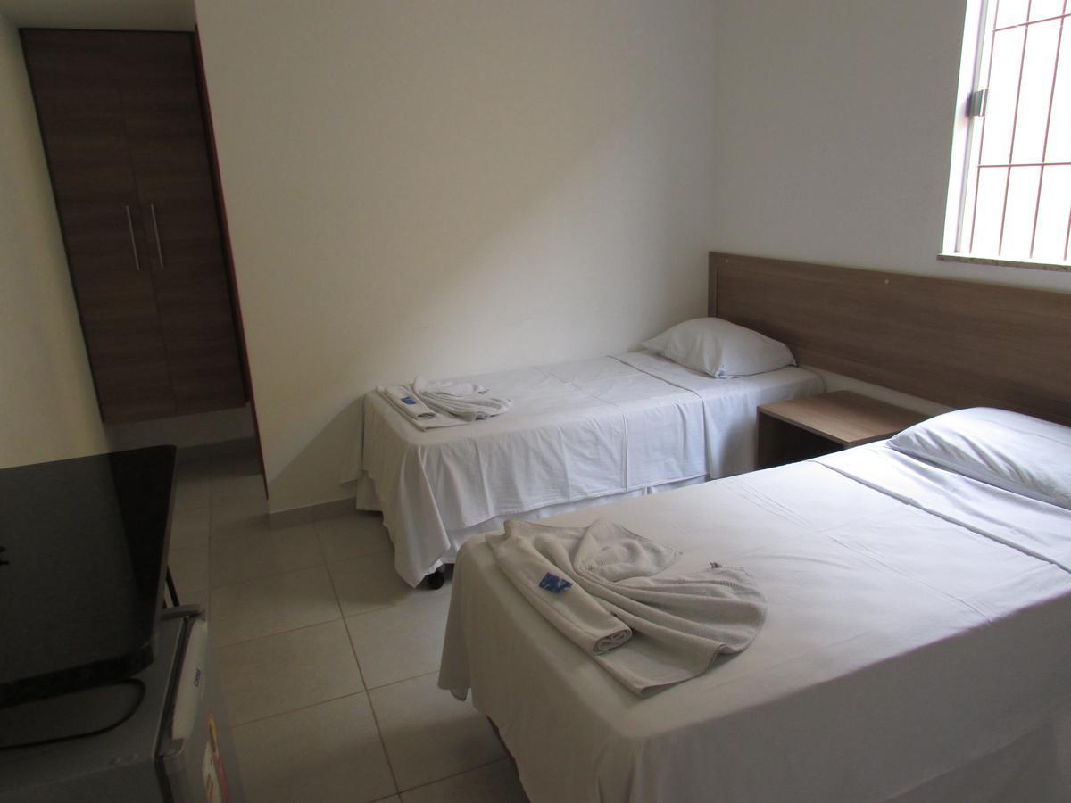 Hotel Oitis โกเวร์นาดอร์ วาลาดาเรส ภายนอก รูปภาพ