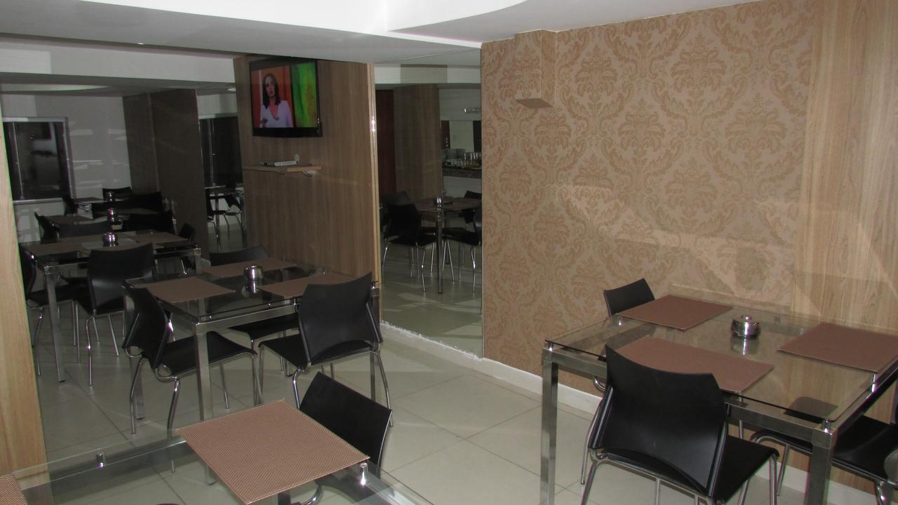 Hotel Oitis โกเวร์นาดอร์ วาลาดาเรส ภายนอก รูปภาพ